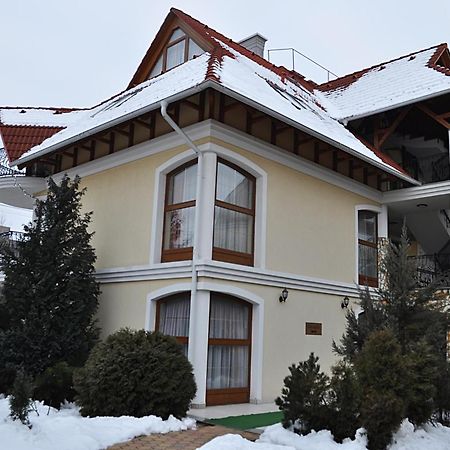 Club Unicum Apartment Hévíz Exterior foto