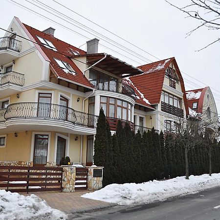Club Unicum Apartment Hévíz Exterior foto
