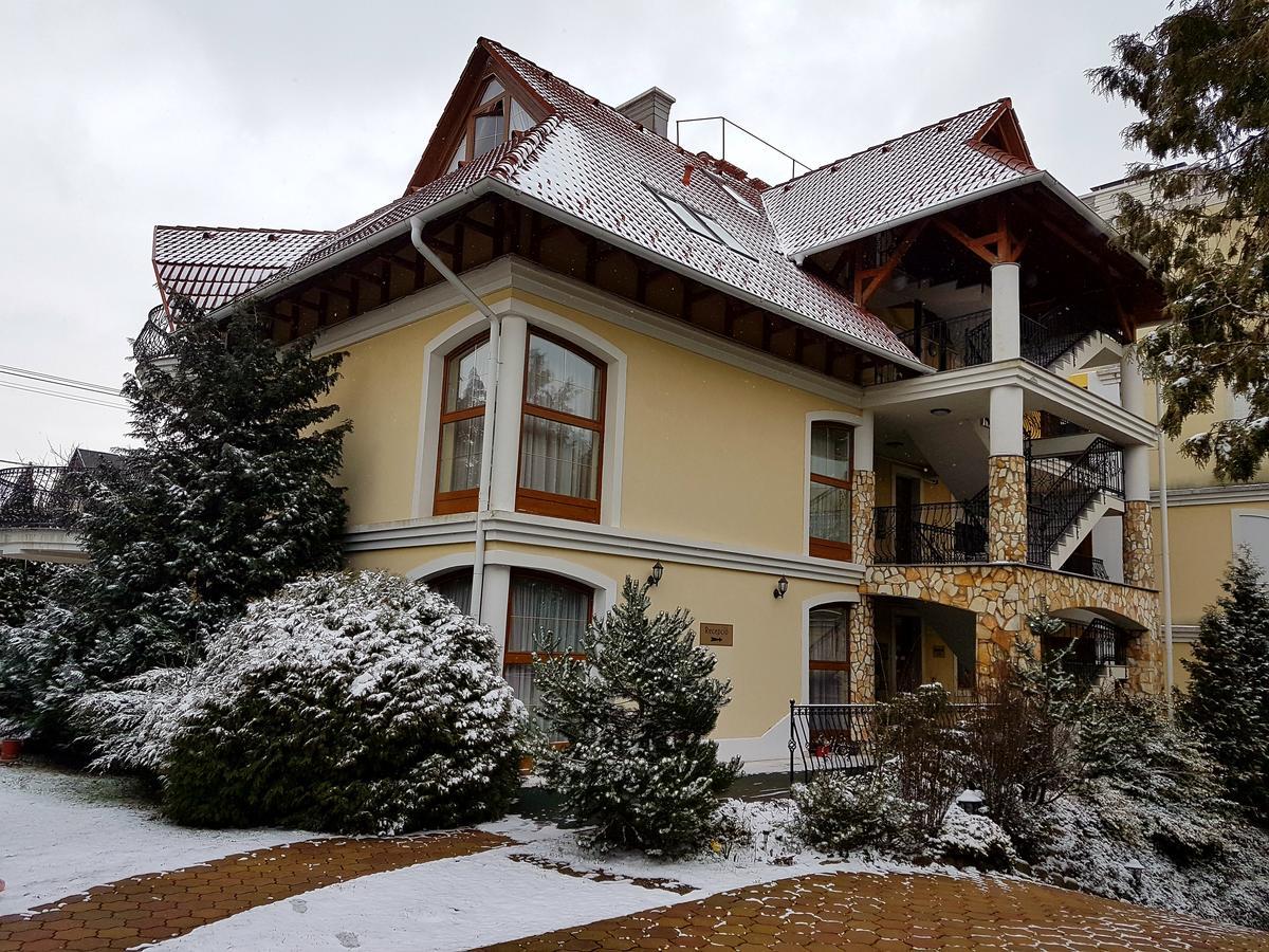 Club Unicum Apartment Hévíz Exterior foto